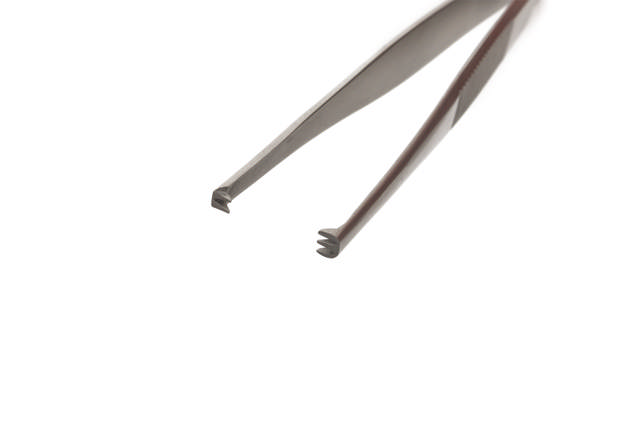 Tissue Forceps 2 x 3 Teeth