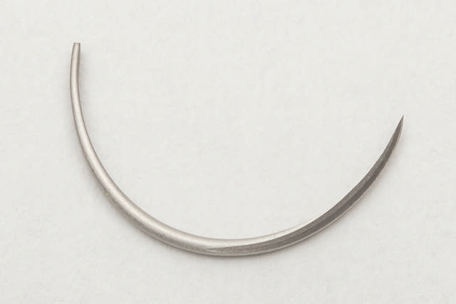 Suture Needles - Regular Eye, 12/Pk - 1/2 circle, reverse cutting