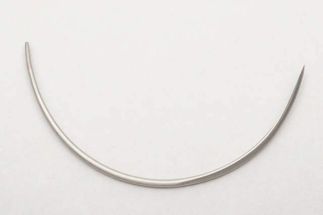Suture Needles - Regular Eye, 12/Pk - 1/2 circle, reverse cutting