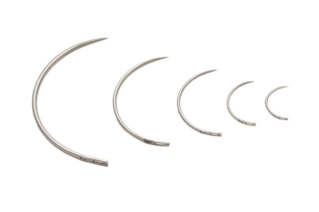 Suture Needles - Spring Eye, 12/pk - 1/2 circle, reverse cutting
